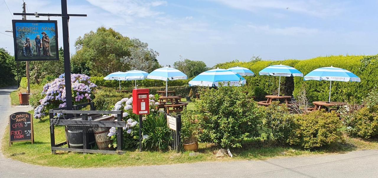 Cornish Arms Inn Port Isaac 2 Miles Pendoggett エクステリア 写真