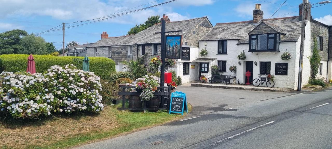 Cornish Arms Inn Port Isaac 2 Miles Pendoggett エクステリア 写真