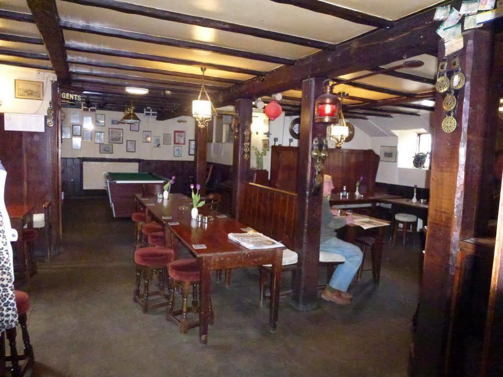 Cornish Arms Inn Port Isaac 2 Miles Pendoggett エクステリア 写真